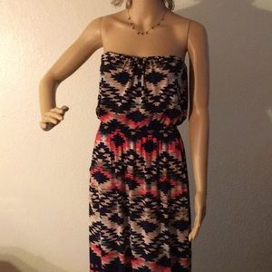 ✨Long tribal print dress!✨